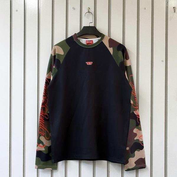 Diesel Camo-Sleeve Raglan Long Sleeve Tee
